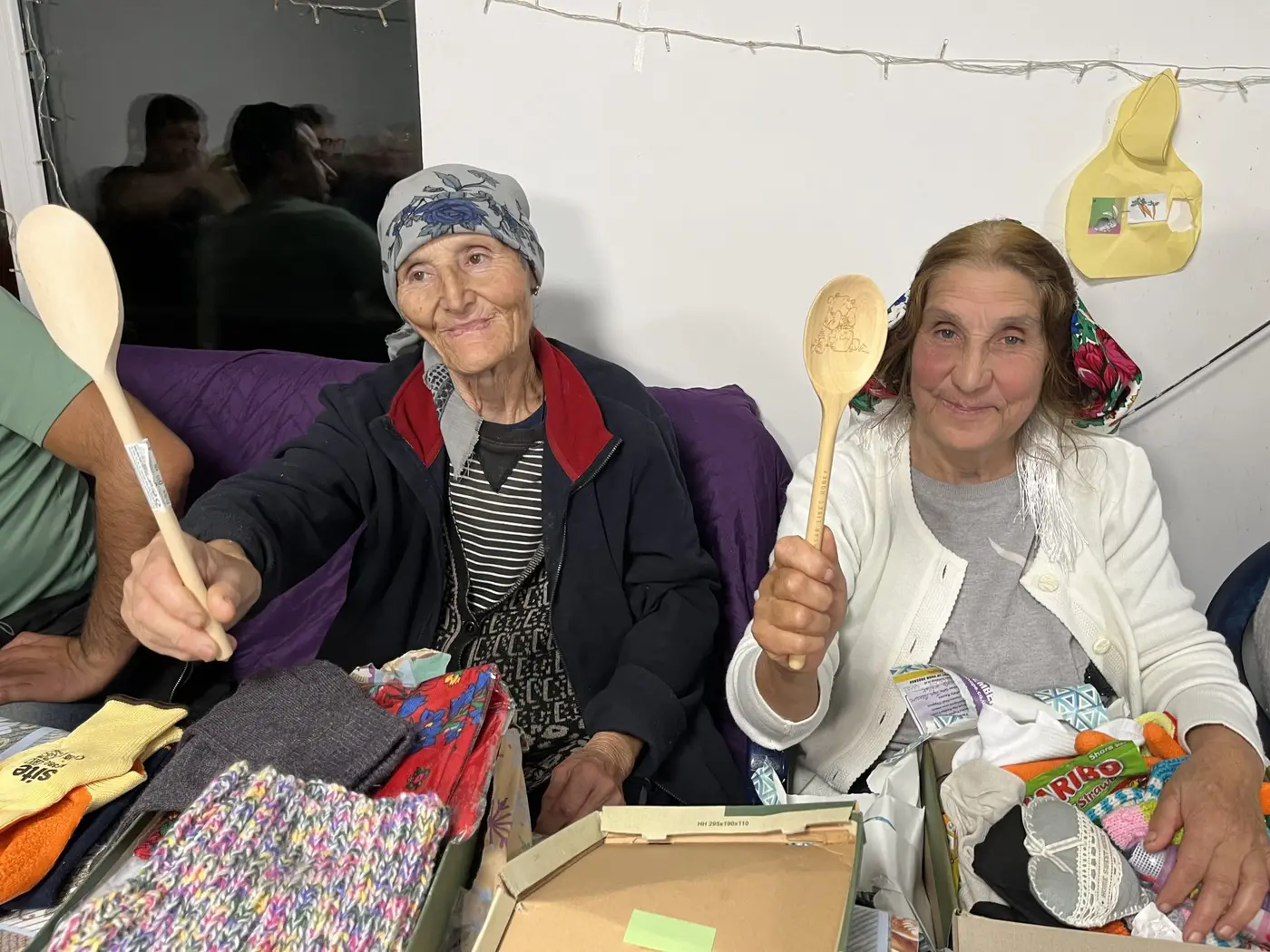 Shoebox Delivery Team - Link to Hope