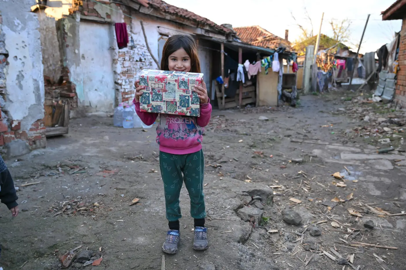 Shoebox Delivery Team Link to Hope