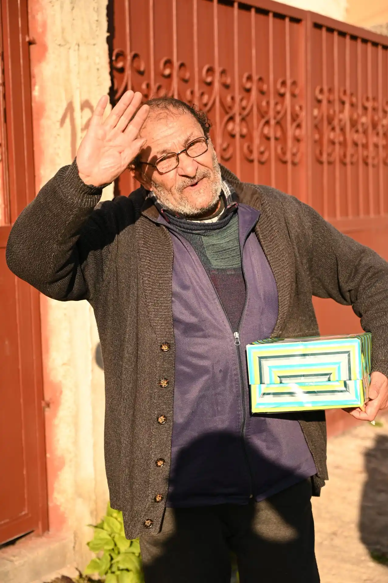 Shoebox Delivery Team - Link to Hope