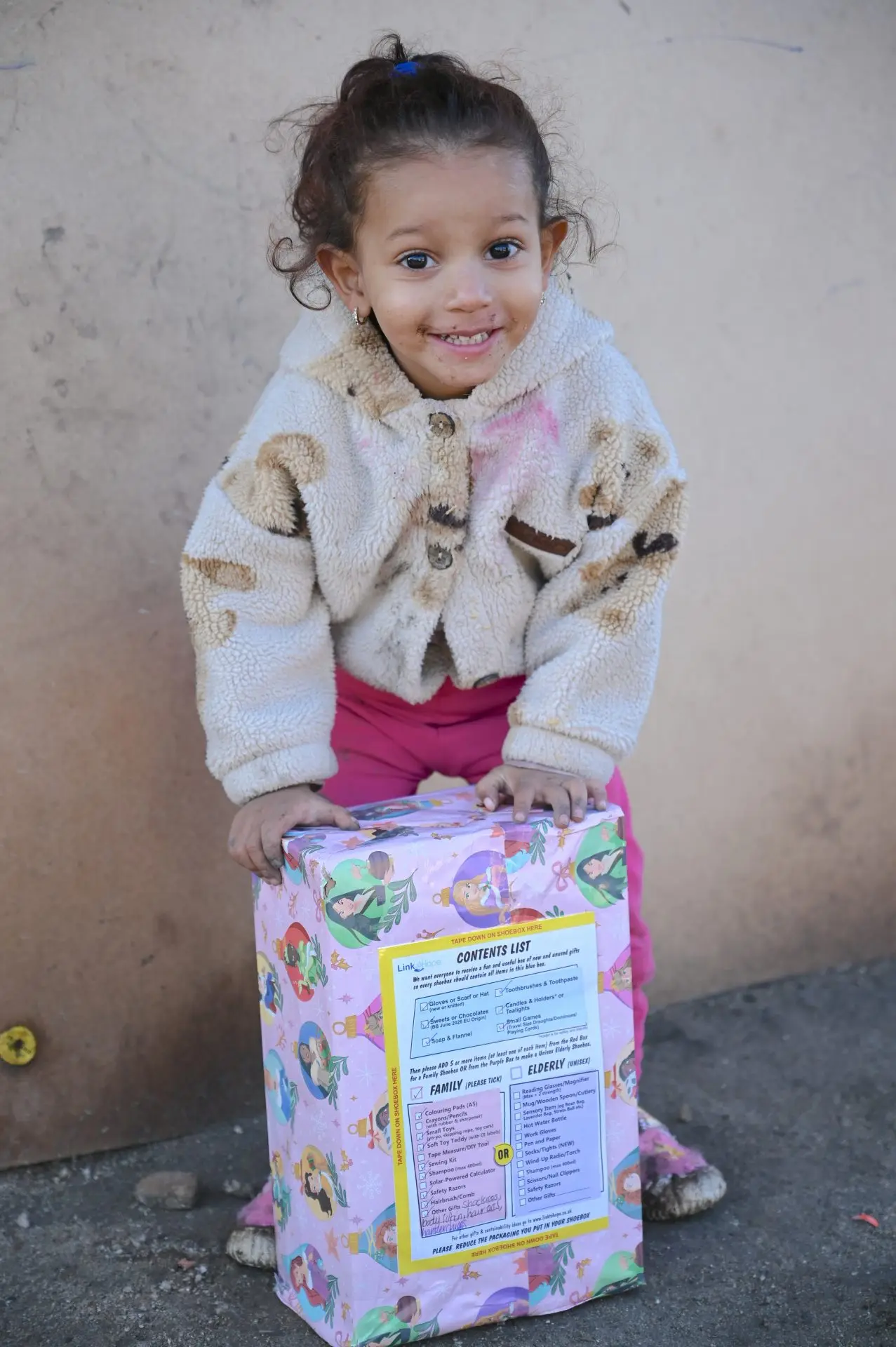 Shoebox Delivery Team - Link to Hope